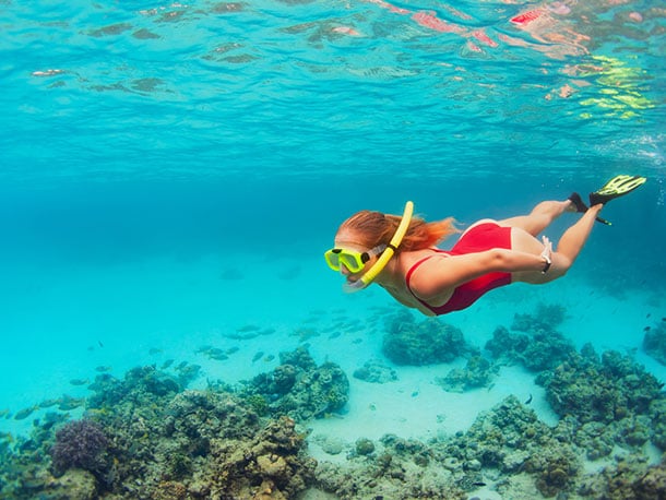 snorkeling-waves-hotel